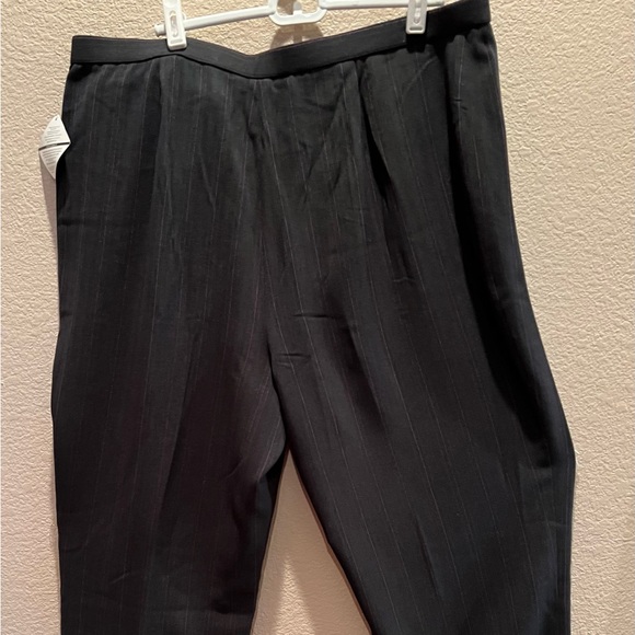 Pants - Picture 2 of 7